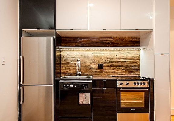 4th image of 173 Green St #3C