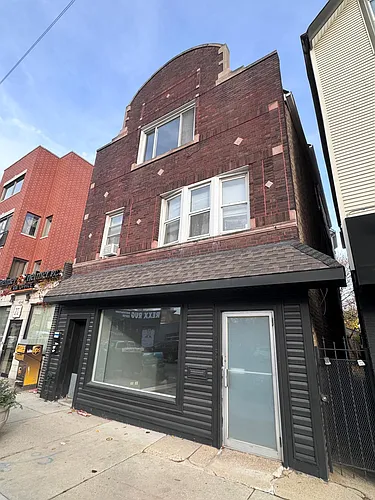 4139 N Western Ave #2 Photo 1