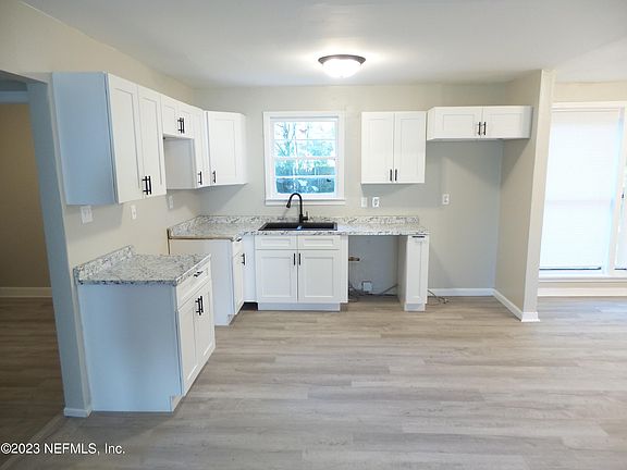 4th image of 1814 BARD Drive