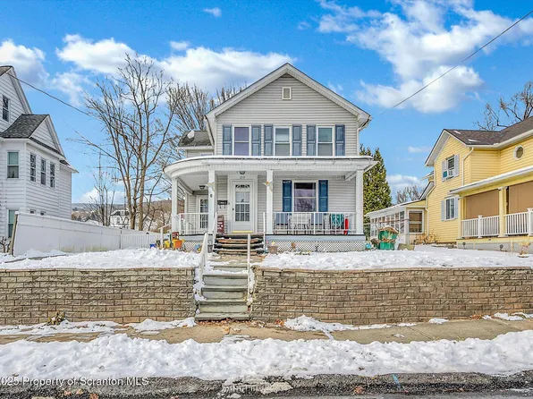 219 1st St, Olyphant, PA 18447