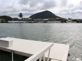 425 Opihikao Pl #212, Honolulu, HI 96825