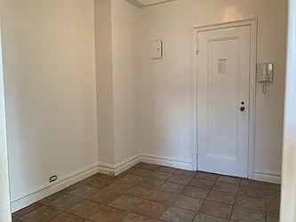 Rented by Rita S Citrin, LREB