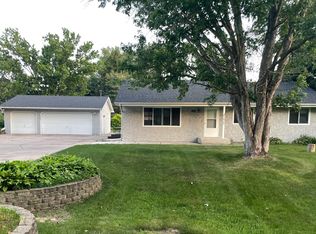 16161 4th St N, Lakeland, MN 55043