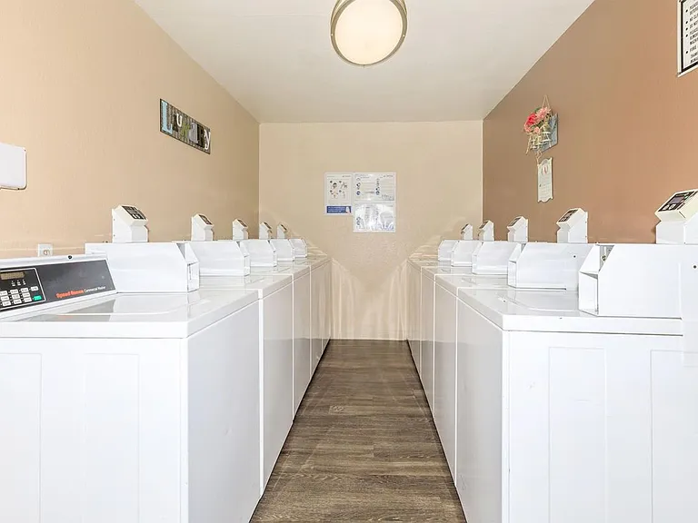 River Trail Apartments — Photo 12