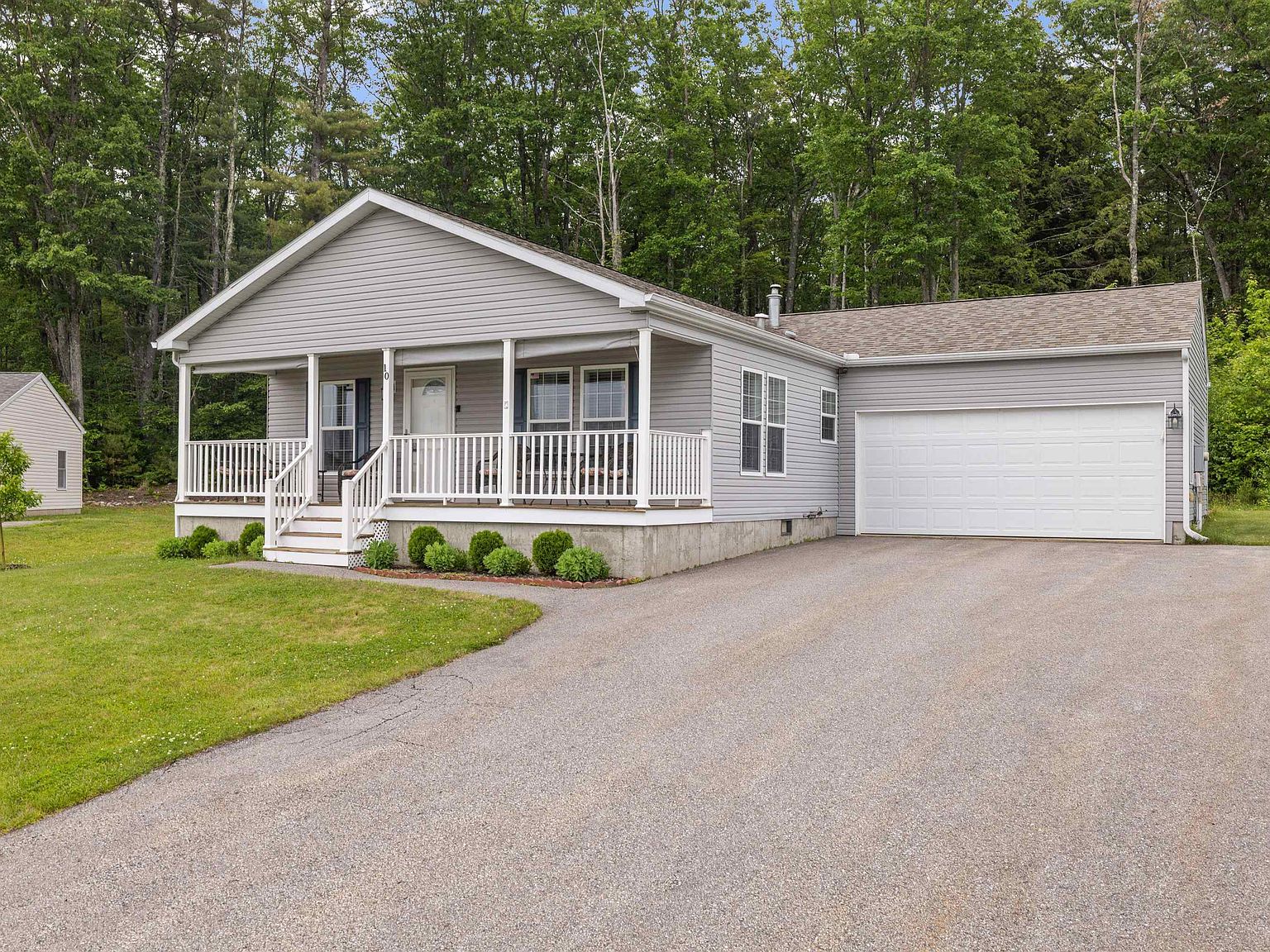 富*き様 FDL 9N 13L 13N 18N 27N FHT42L各10個 10 Dynamic View Drive, Franklin, NH 03235 | Zillow