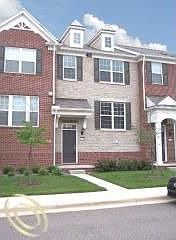 1st image of 27884 Middleton Dr #1