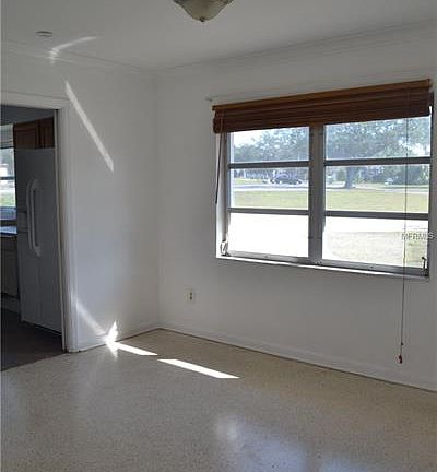3rd image of 1025 Illinois Ave