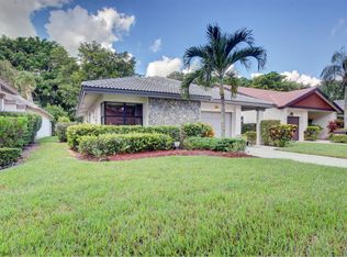 4996 Boxwood Cir, Boynton Beach, FL 33436