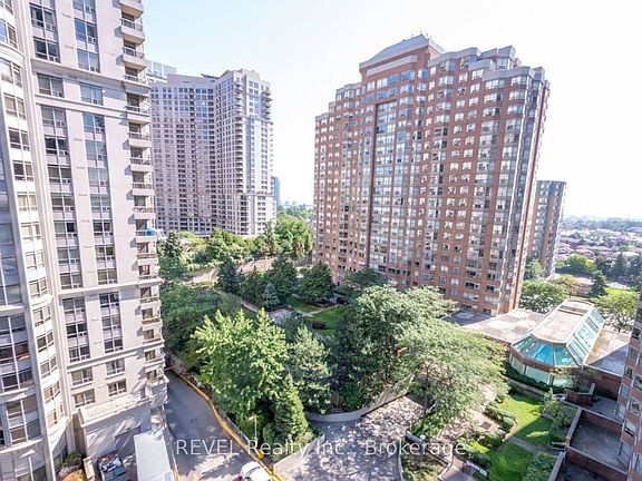 2nd image of 330 Burnhamthorpe Rd W #2609