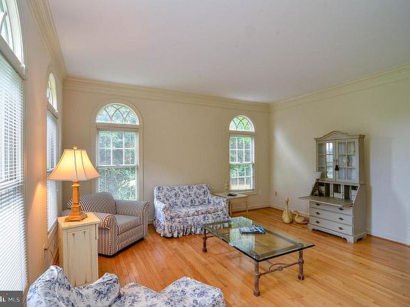 5th image of 17425 Avenleigh Dr