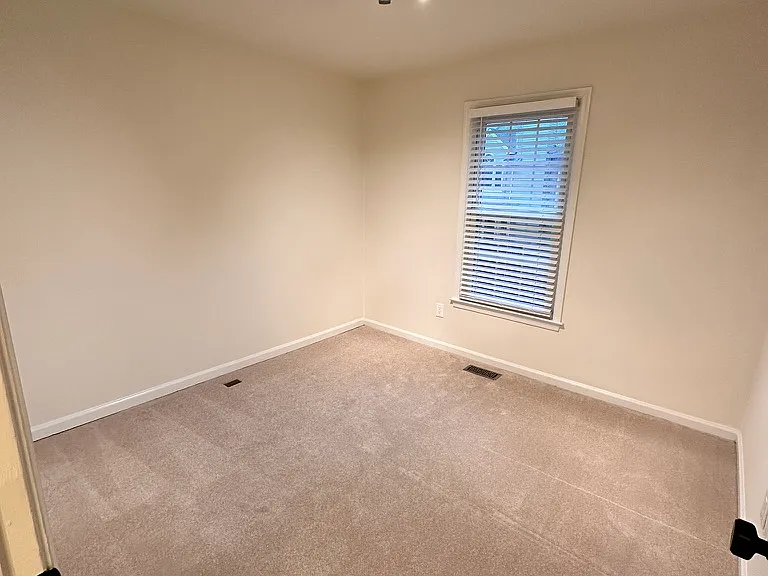 3785 Inverness Rd — Photo 12