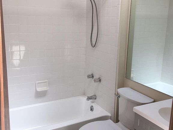 Second upstairs bath