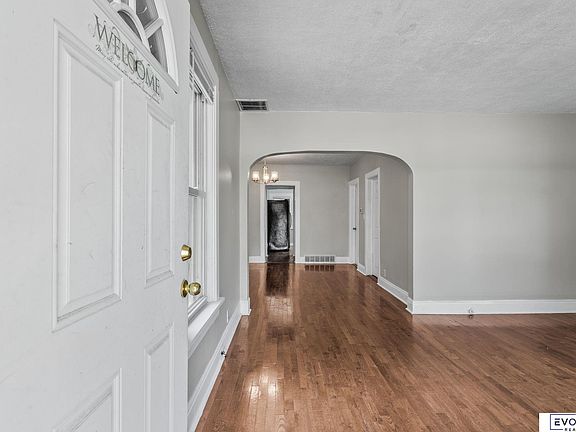 4th image of 1853 Colfax St