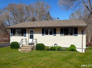 33 Shawondassee Drive, Stonington, CT 06378