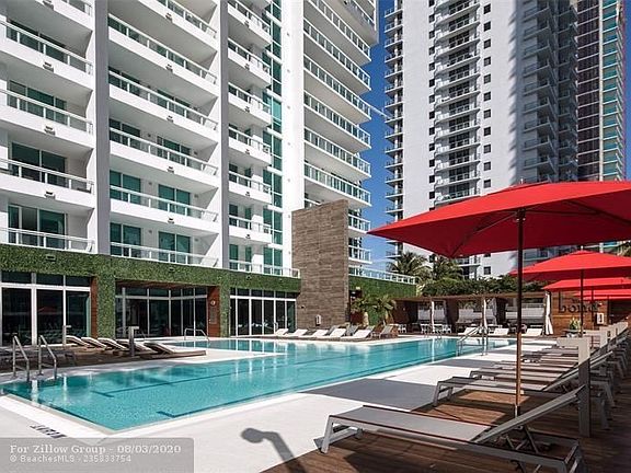 4th image of 1080 Brickell Ave Unit 1807
