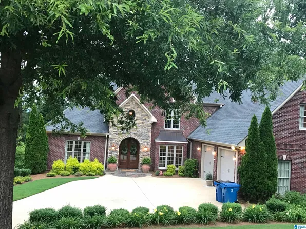 245 Rome Beauty Cir, Oxford, AL 36203