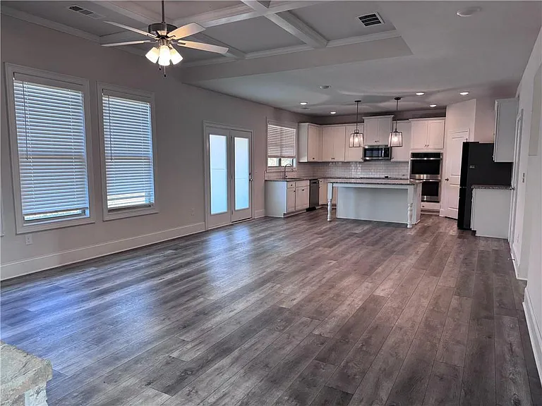 4252 Shandi Cv — Photo 8