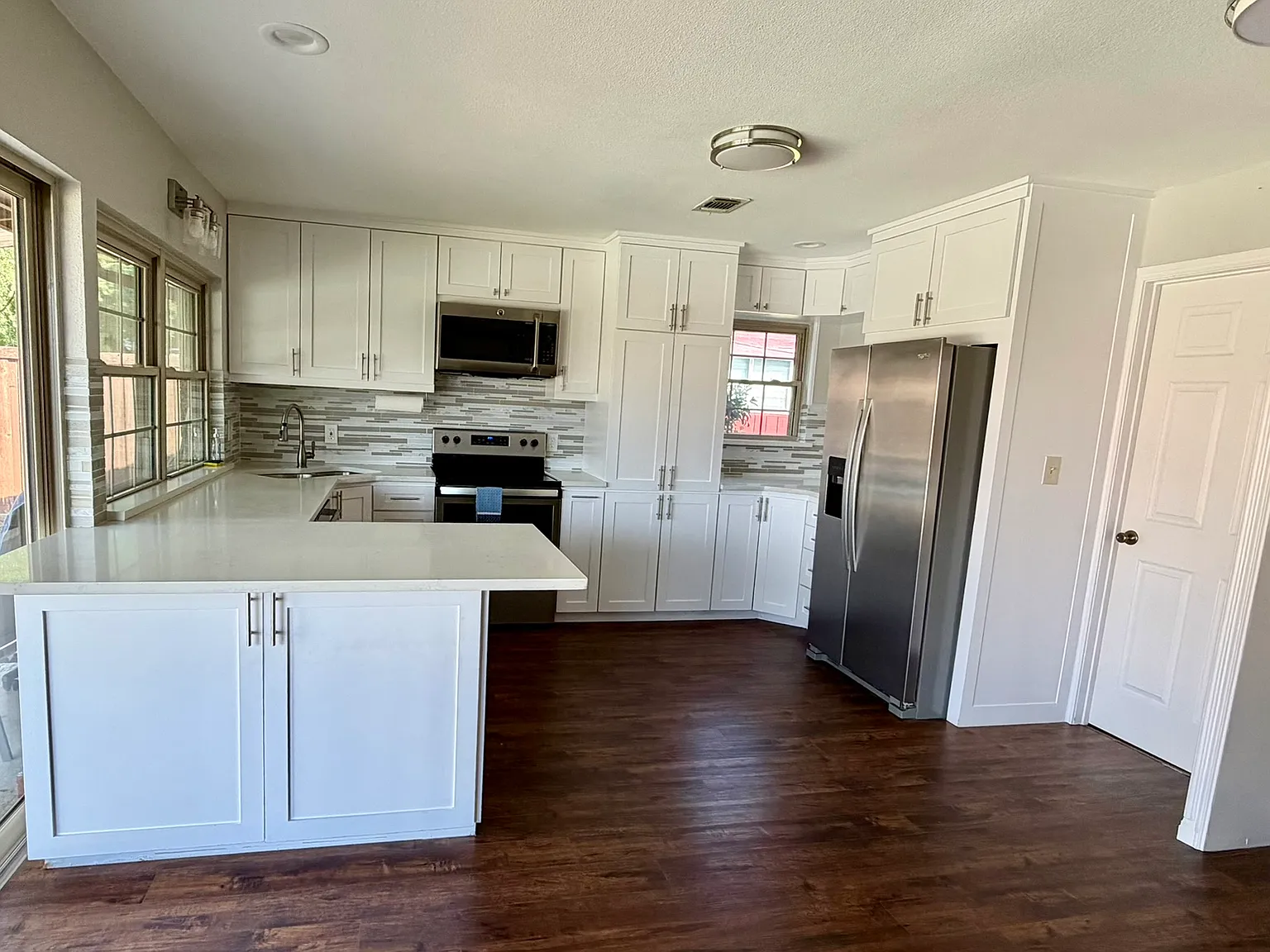 3 bed, 1736 sqft, $2,800 — Photo 2