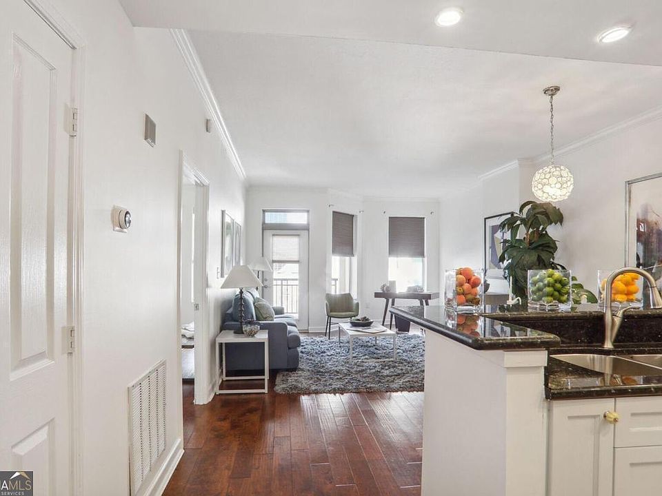 1st image of 1101 Juniper St NE APT 710