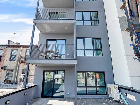2nd image of 537 Grand St #2B