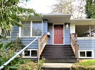 210 31st Ave E, Seattle, WA 98112