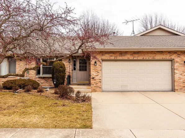 802 Eagle Creek Rd, Elwood, IL 60421