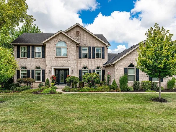 6373 Lakewood Dr, Hamilton, OH 45011