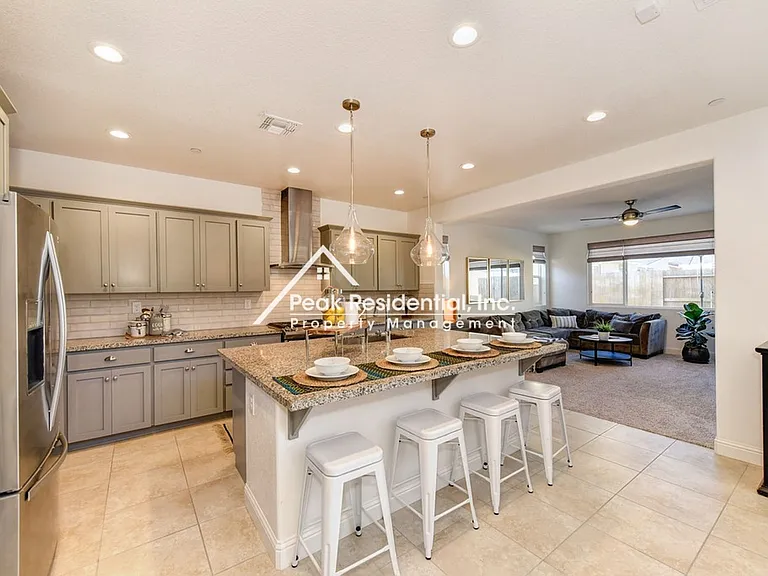 12753 Glass Beach Dr — Photo 23