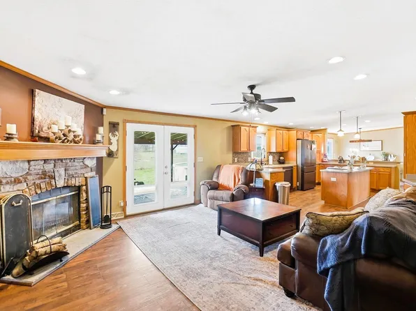 3391 Powers Rd, Jamestown, OH 45335