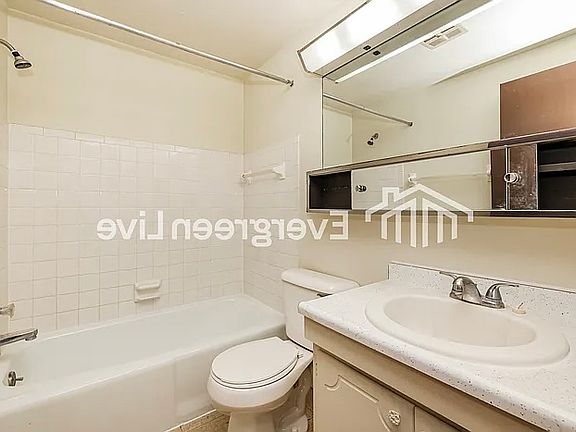 4th image of 5664 Troy Villa Blvd #1
