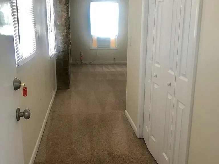 423 S Fess Ave — Photo 41