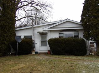 5551 Combs Rd, North Adams, MI 49262