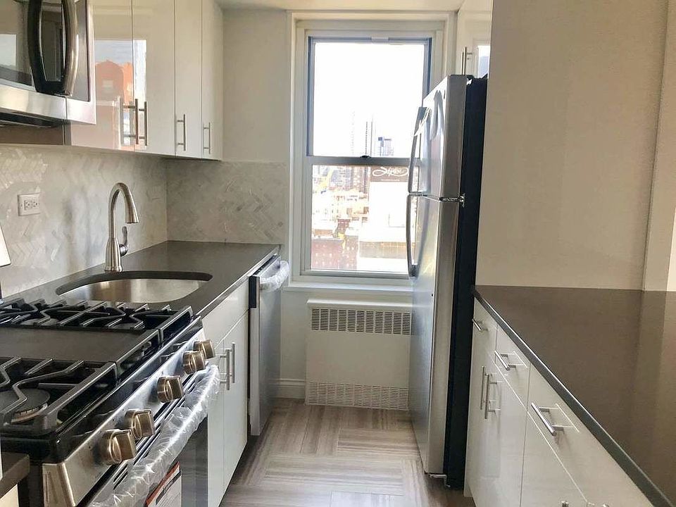 1st image of 747 10th Ave APT 36B