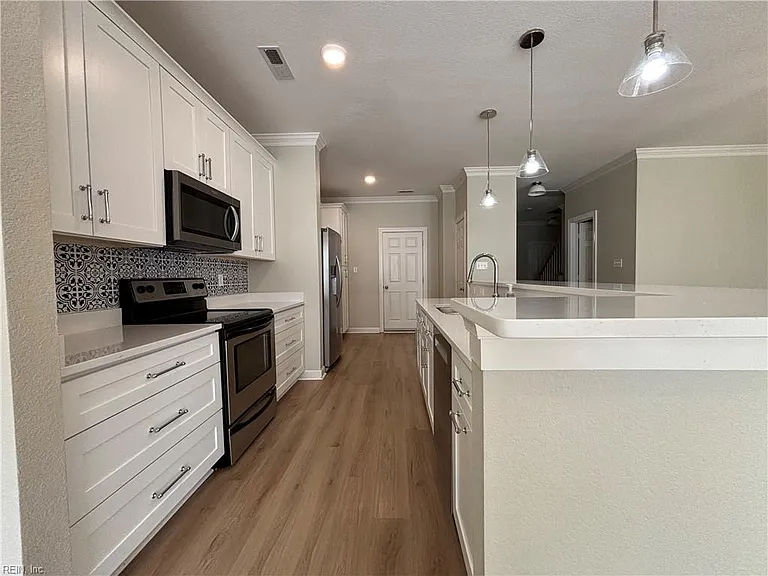 1309 Myrica Pl — Photo 9