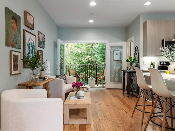 977 Moda Dr, Atlanta, GA 30316