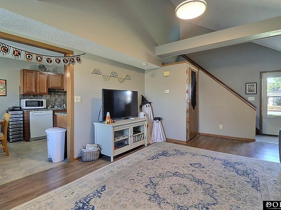 5th image of 1520 W Dakota St #1532-W
