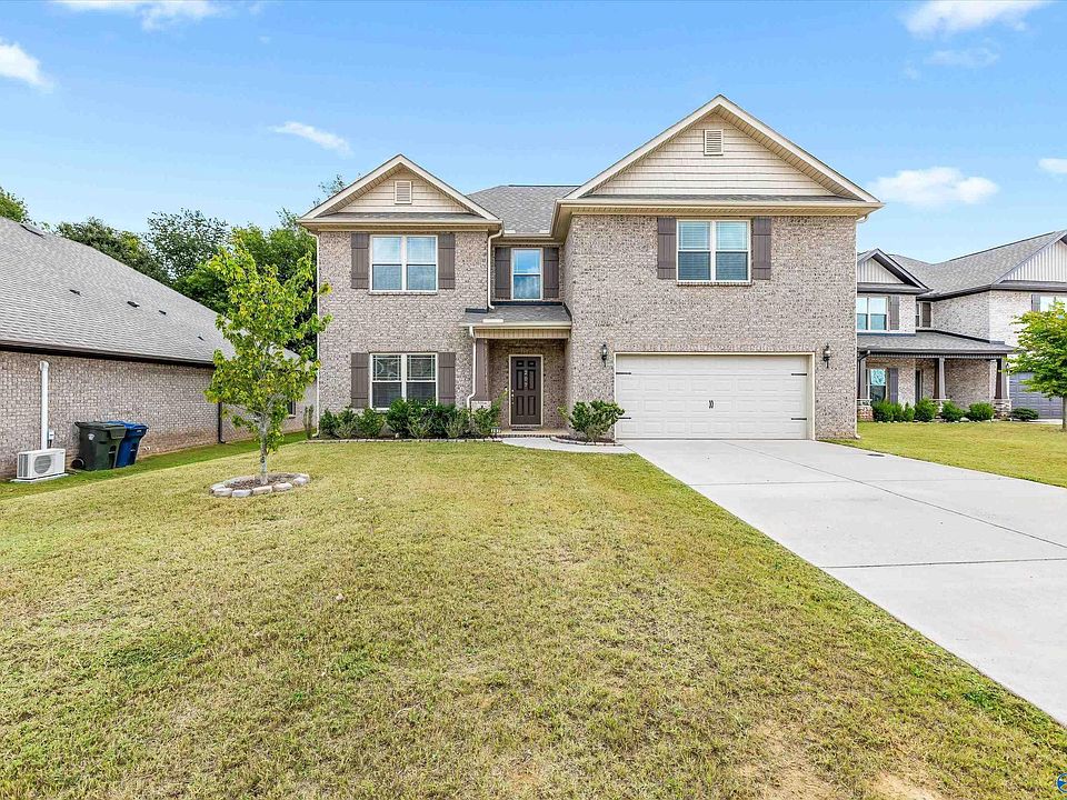 1st image of 207 Rye Cir