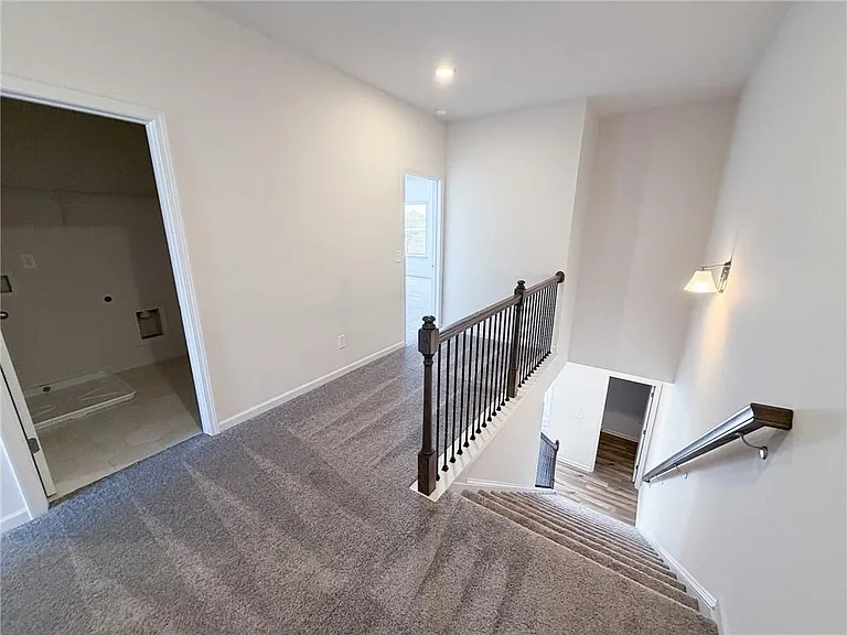 1011 Stiles Ct — Photo 5