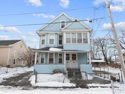 17-19 Rennell Court, Bridgeport, CT, 06604