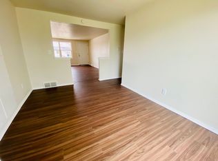 917 Abrams St #917, Green Bay, WI 54302