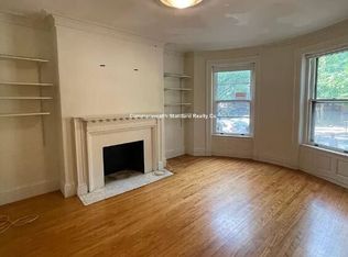 164 Bay State Rd #1F, Boston, MA 02215