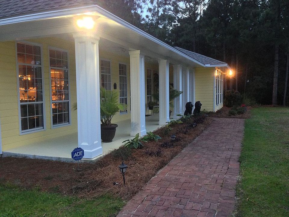 1st image of 2 Country Club Dr E