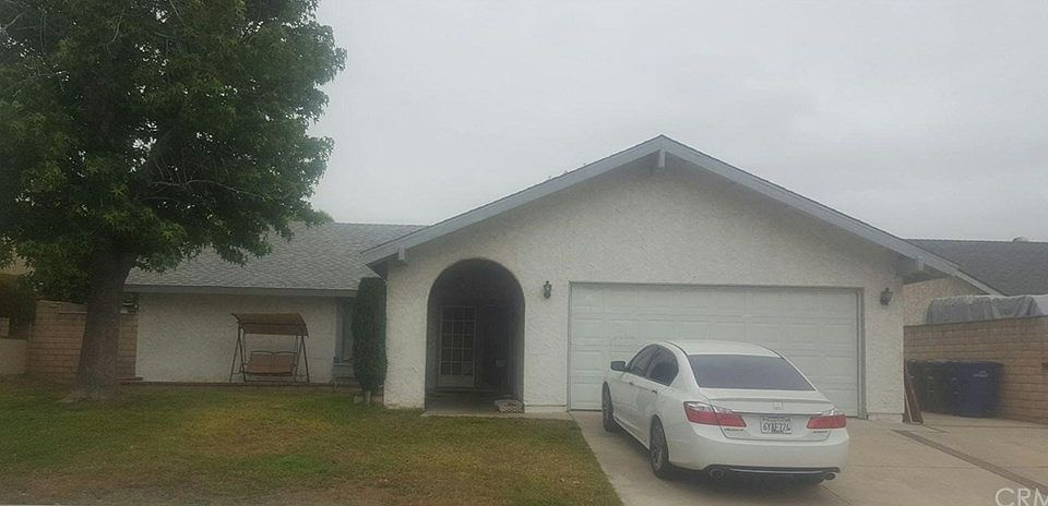 1st image of 2007 Redwood Ave