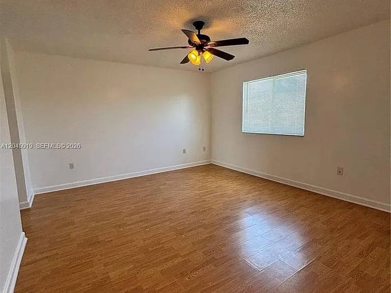 21339 SW 87th Ct — Photo 6