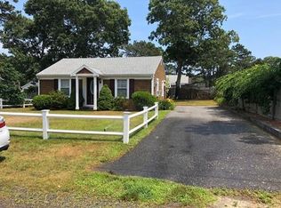 6 Lorree Ln, Dennis Port, MA 02639