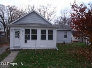 1415 E High St, Davenport, IA 52803