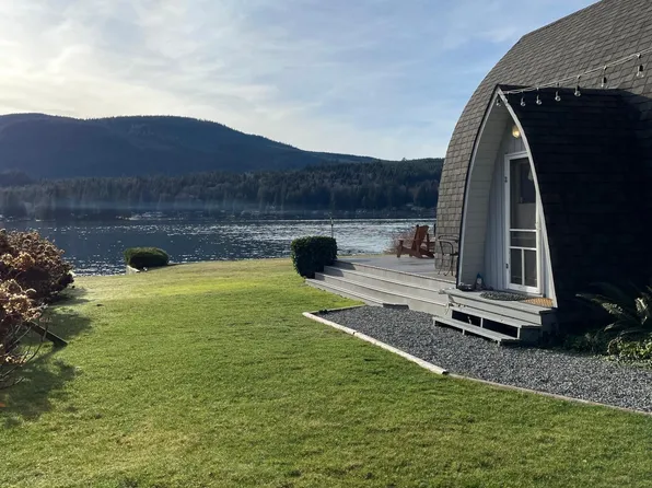 541 Cedar Acres Rd, Bellingham, WA 98229