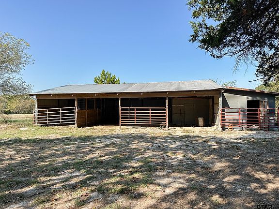3rd image of 1549 Vz County Road 4418