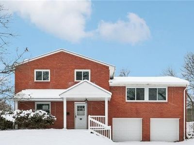 537 Fieldstone Dr, Monroeville, PA, 15146