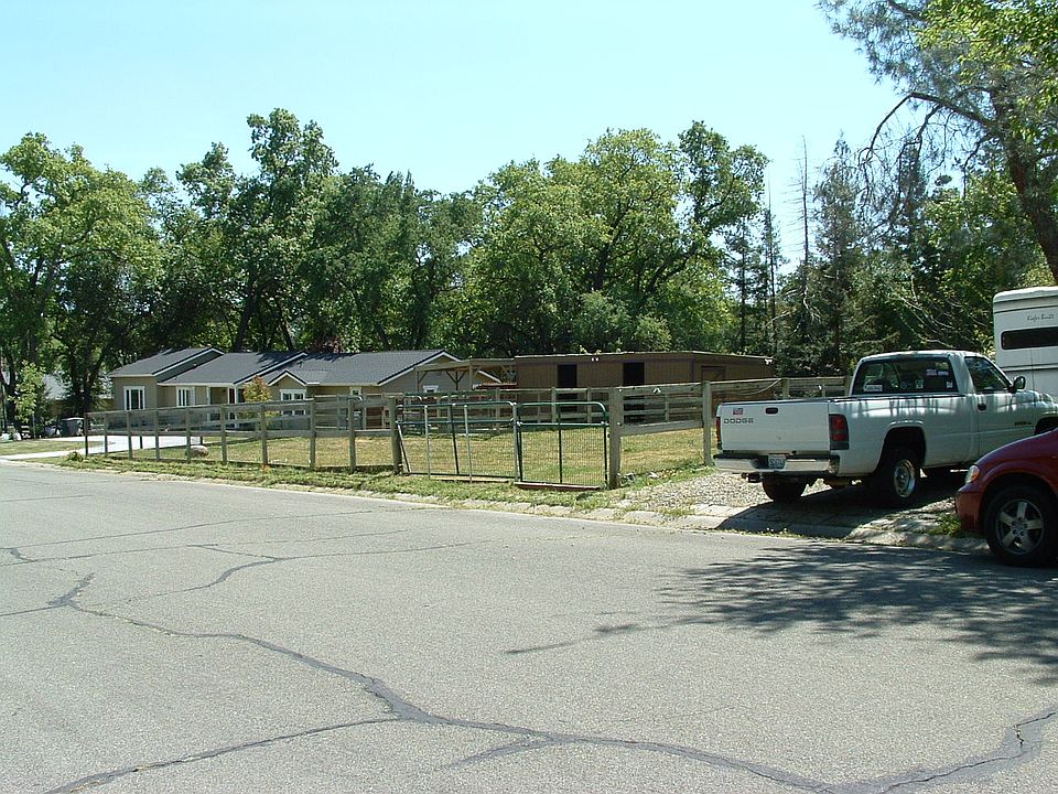 2nd image of 4080 Miners Dr